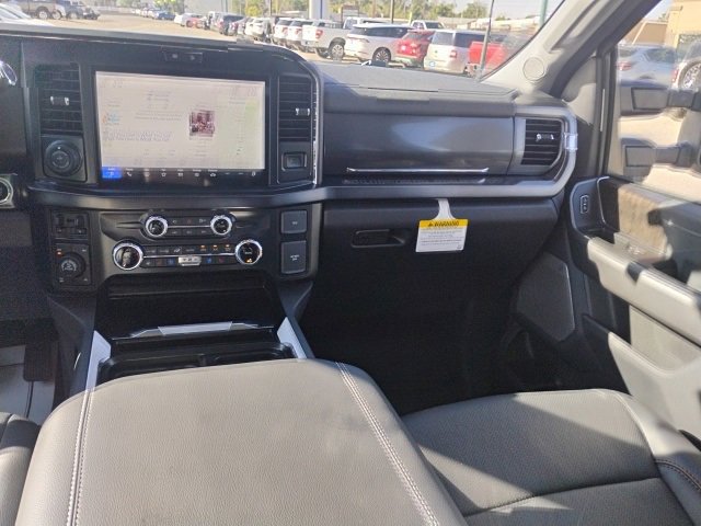 New 2025 Ford F350 Lariat w/ Lariat Ultimate Package image 15