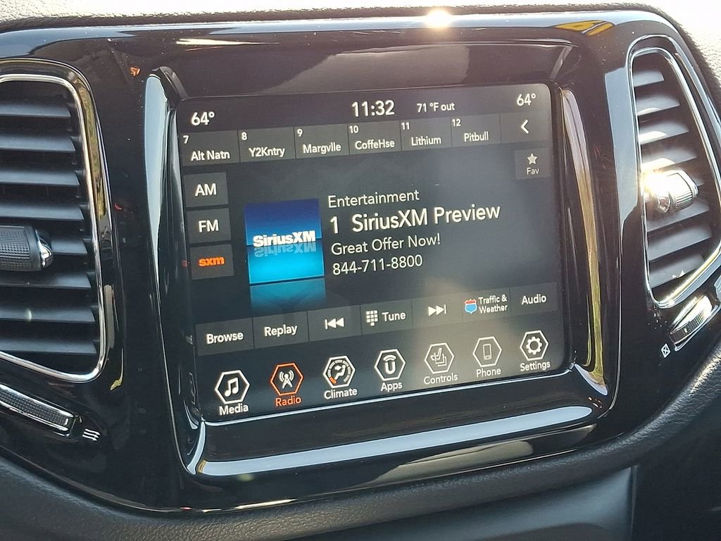 Used 2019 Jeep Compass Limited image 16