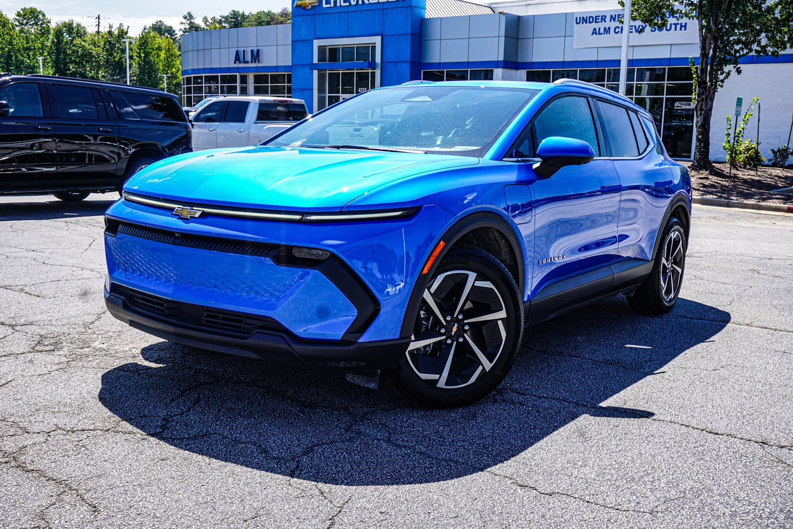 New 2026 Chevrolet Equinox EV LT FWD image 1