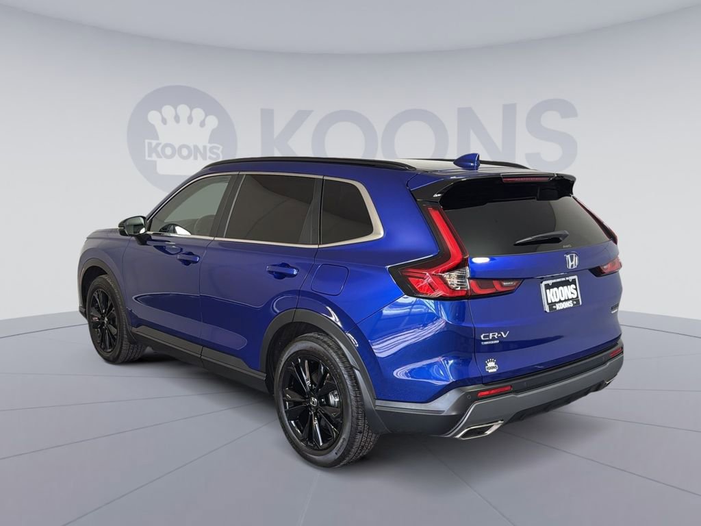 Used 2025 Honda CR-V Sport Touring image 4