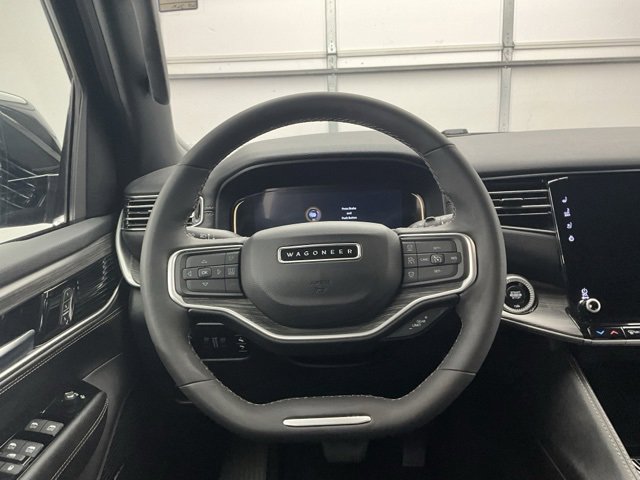 Used 2024 Jeep Wagoneer Series II image 9