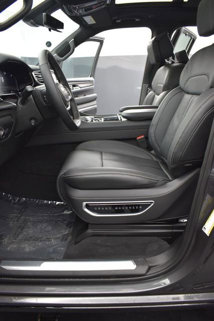New 2026 Jeep Grand Wagoneer Summit w/ Rear Seat Video Group I image 9