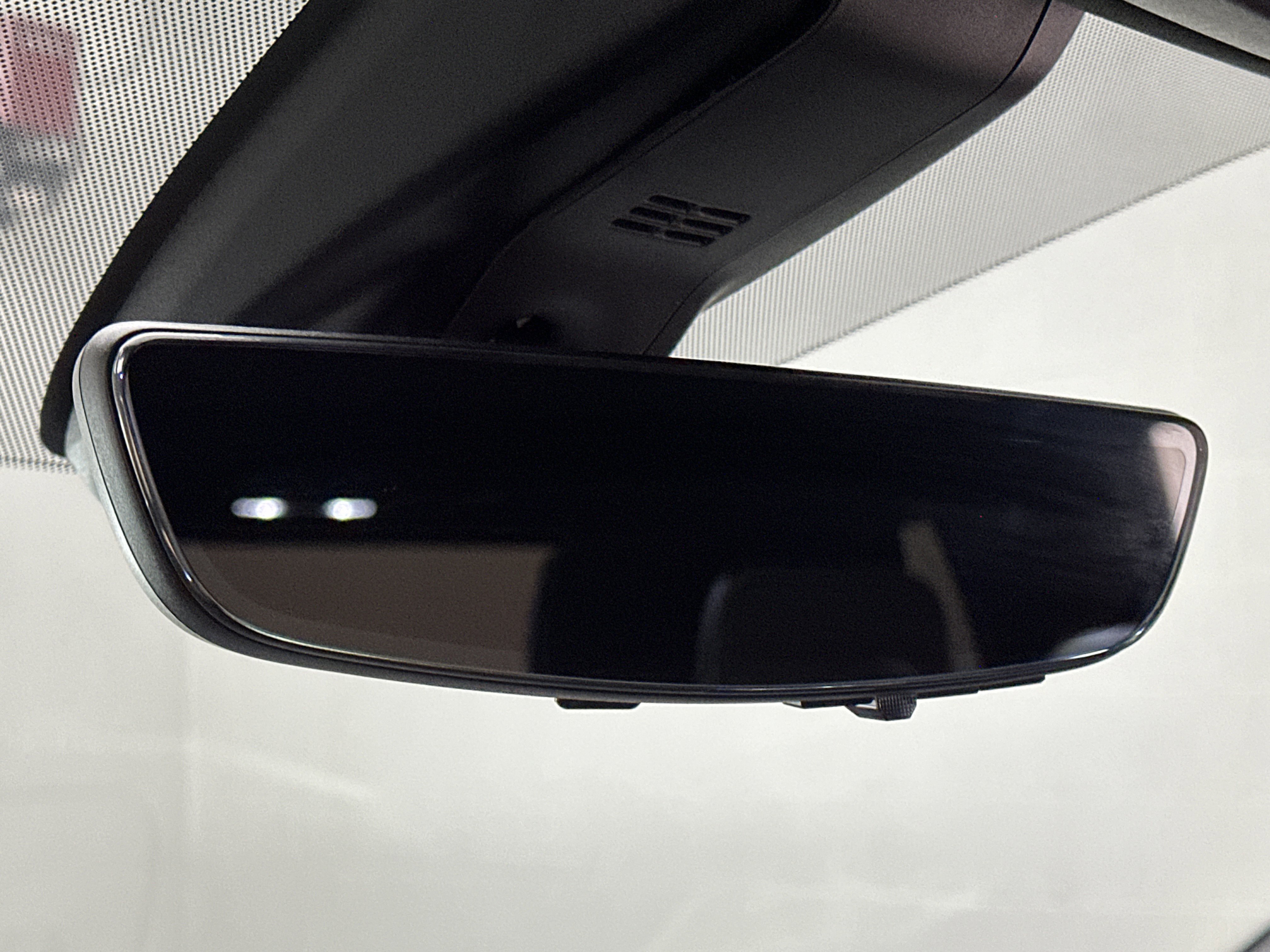 Used 2021 Chevrolet Tahoe Premier w/ Premium Package image 41