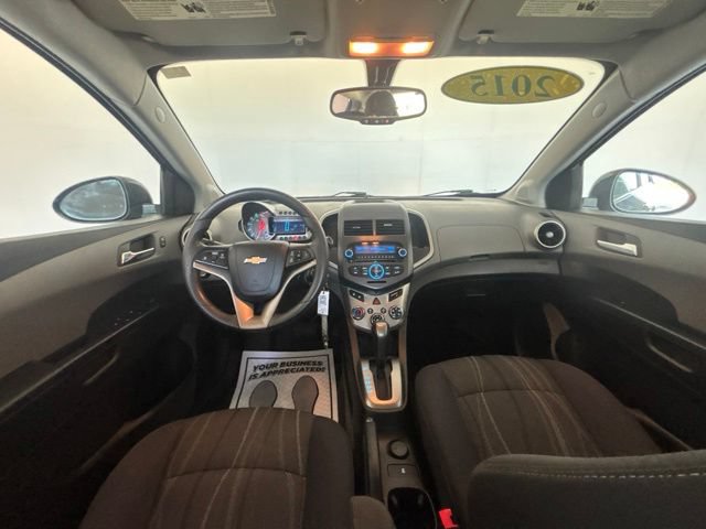 Used 2015 Chevrolet Sonic LT FWD image 17