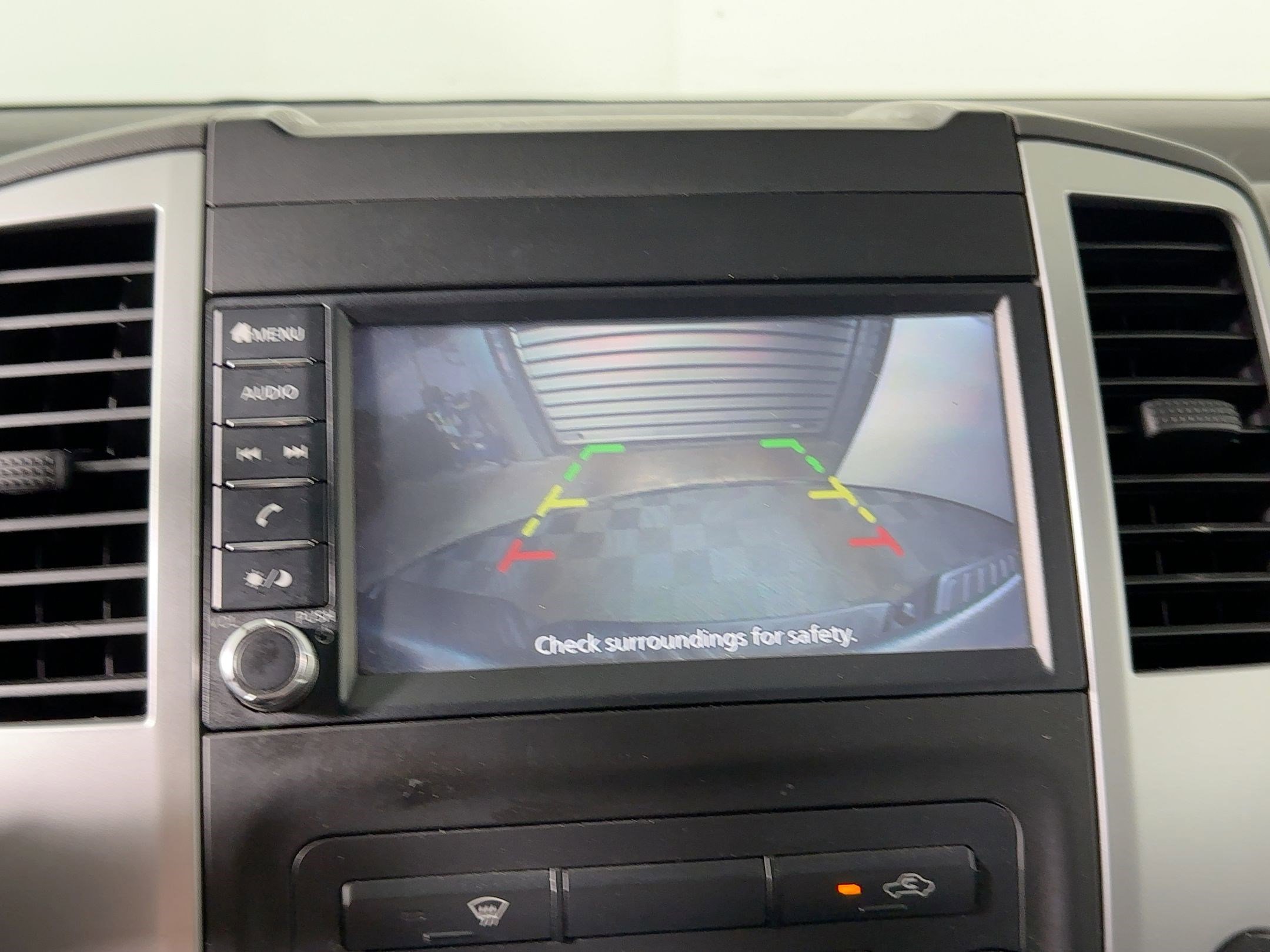 Used 2021 Nissan Frontier SV image 23