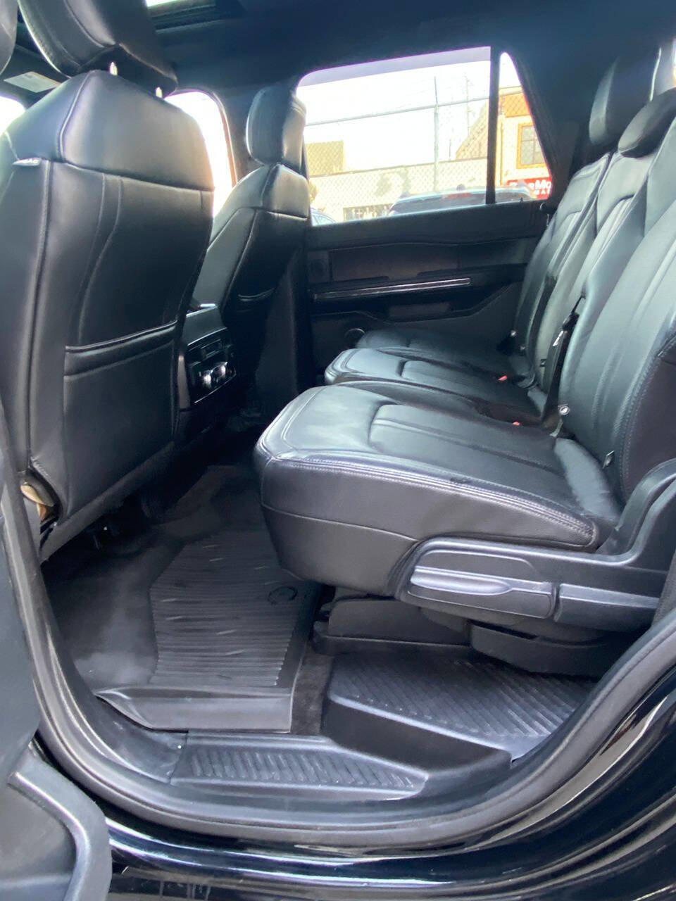 Used 2018 Ford Expedition Limited w/ Equipment Group 302A image 13