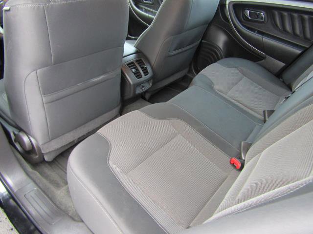Certified 2018 Ford Taurus SEL AWD/4WD image 17