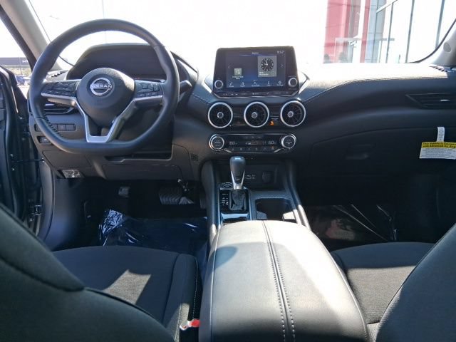 Certified 2025 Nissan Sentra SV w/ All-Weather Package FWD image 16