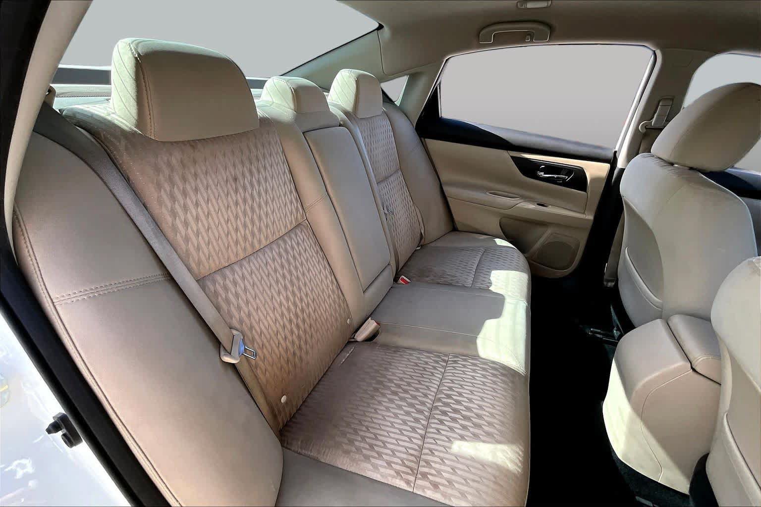 Used 2017 Nissan Altima 2.5 S w/ Power Driver Seat Package FWD image 20