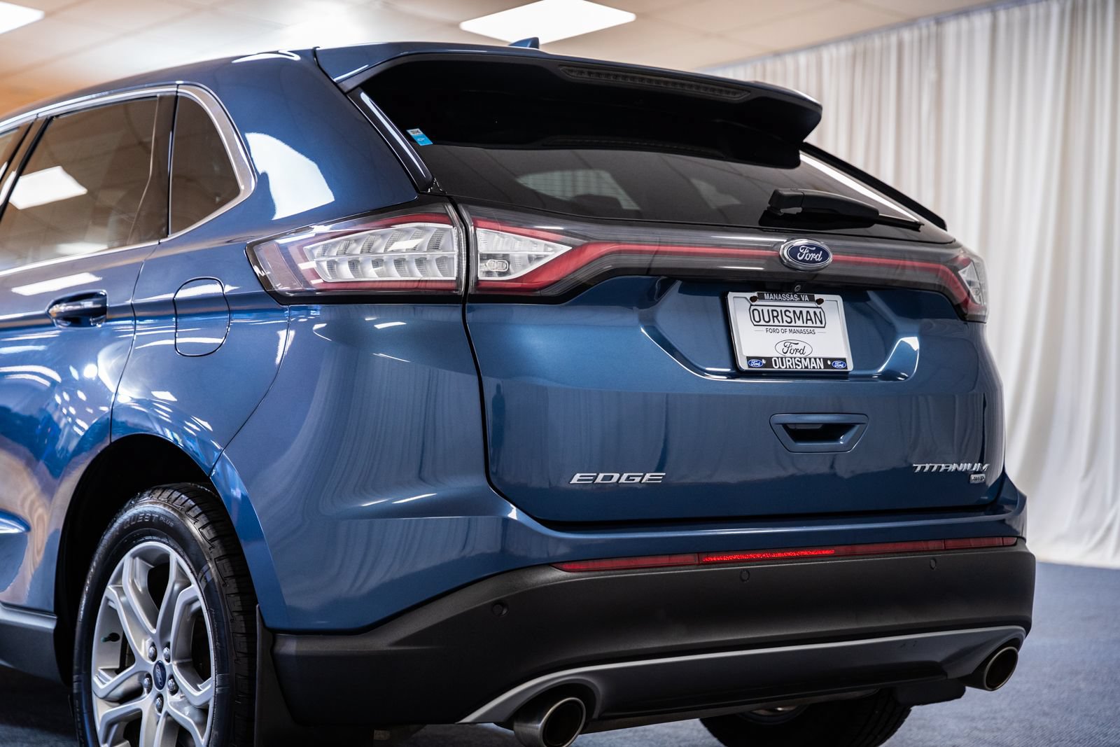 Used 2018 Ford Edge Titanium w/ Equipment Group 301A AWD/4WD image 5