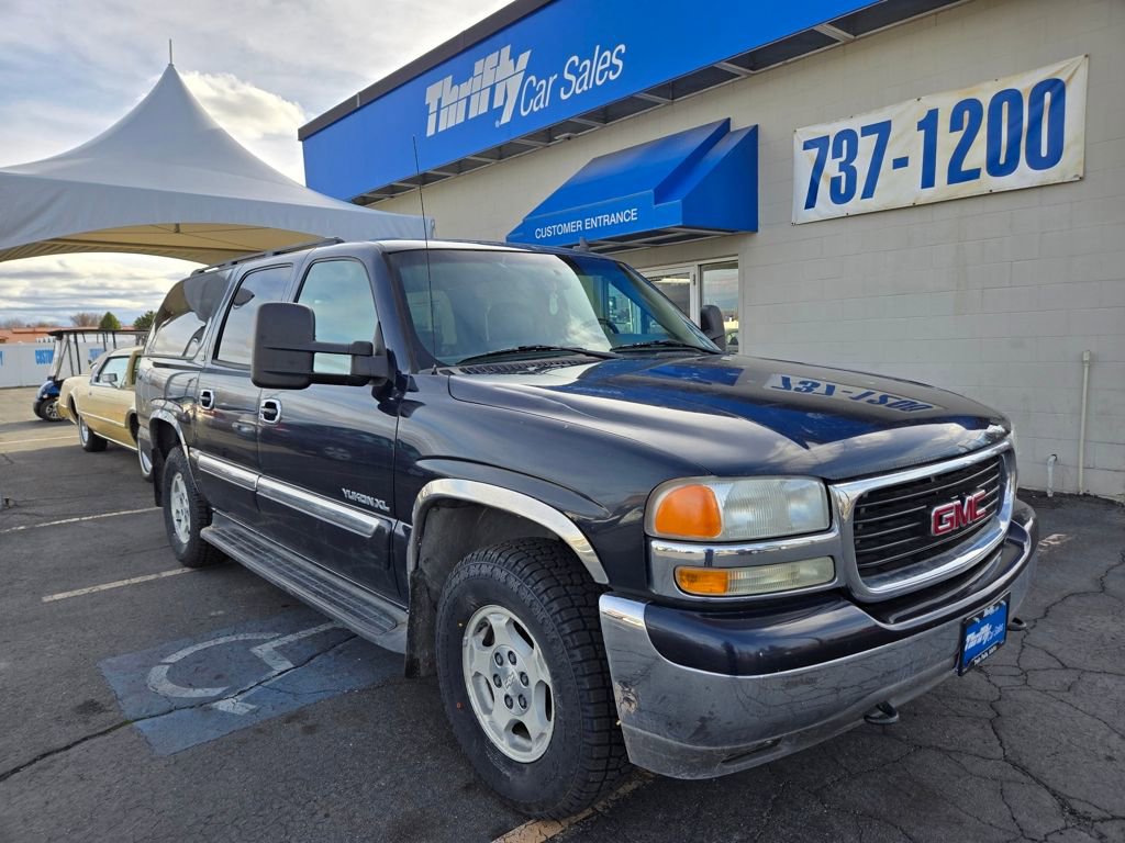 Used 2006 GMC Yukon XL SLT w/ SLT Preferred Equipment Group AWD/4WD image 1