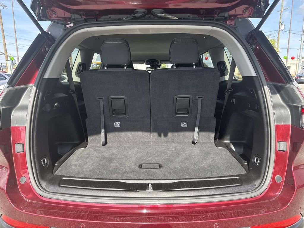 Used 2023 Jeep Grand Cherokee L Laredo image 8