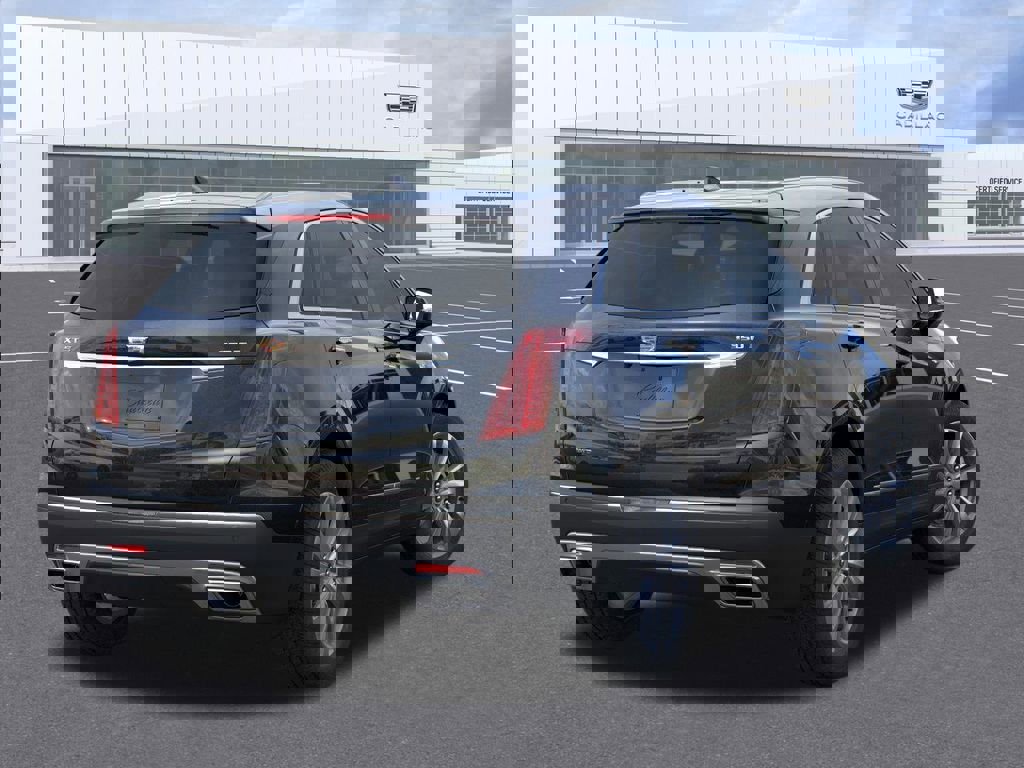 New 2025 Cadillac XT5 Premium Luxury w/ LPO, Floor Liner Package AWD/4WD image 4