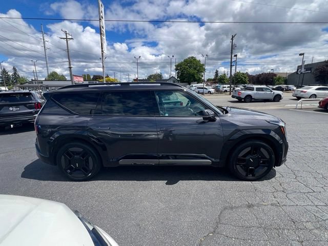 Certified 2024 Kia EV9 GT-Line AWD/4WD image 8