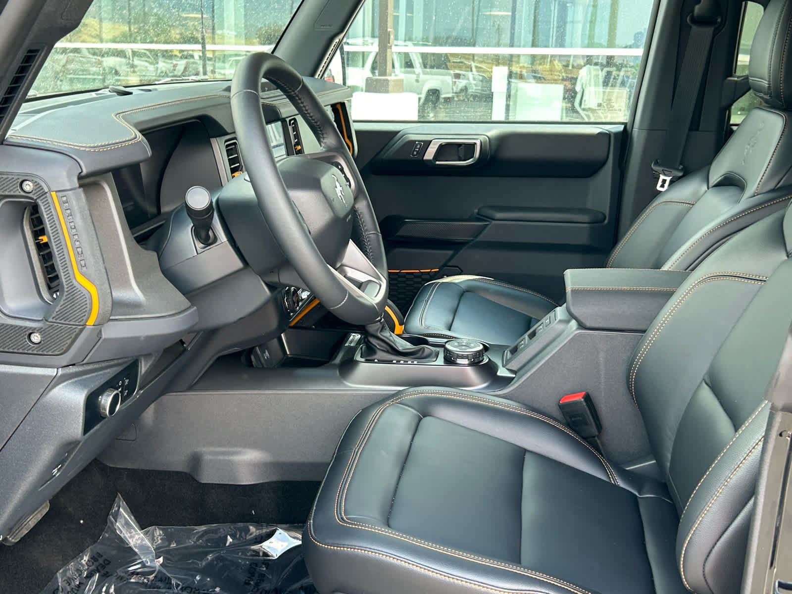 New 2024 Ford Bronco Badlands AWD/4WD image 26