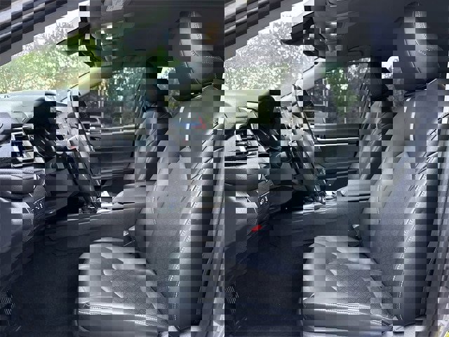 Used 2022 Toyota Camry XSE image 11