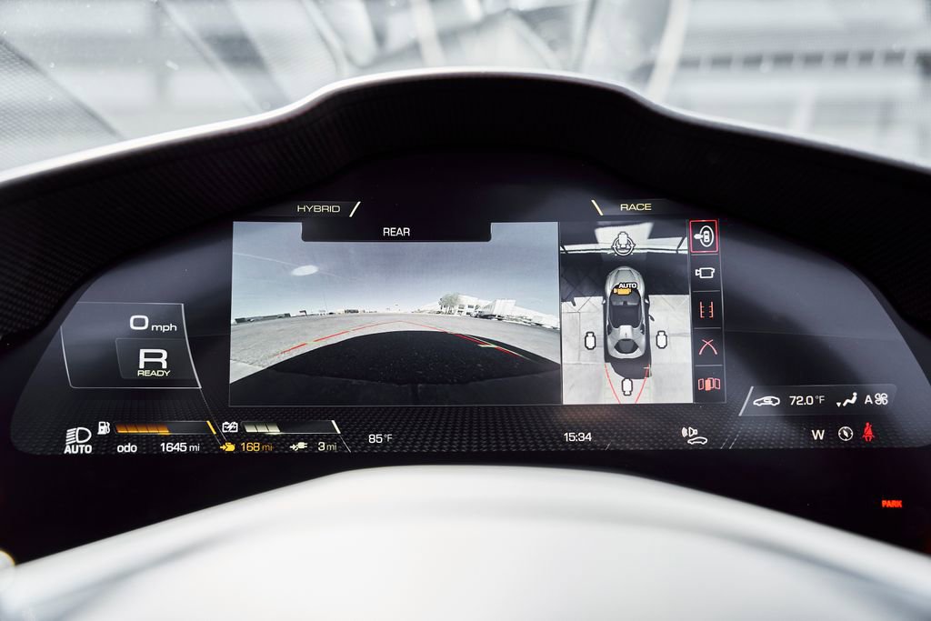 Used 2024 Ferrari SF90 Spider image 70