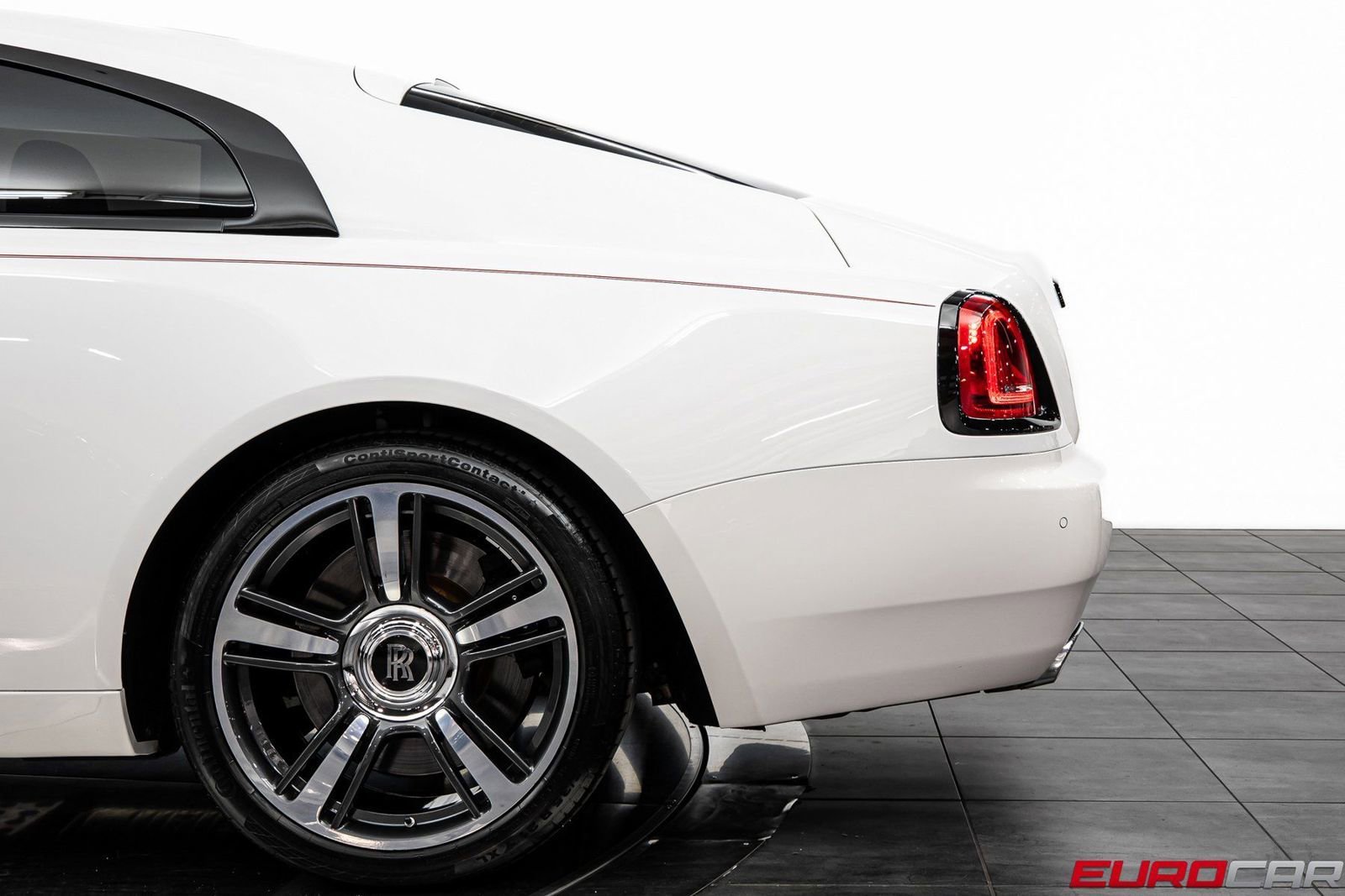 Used 2018 Rolls-Royce Wraith image 11