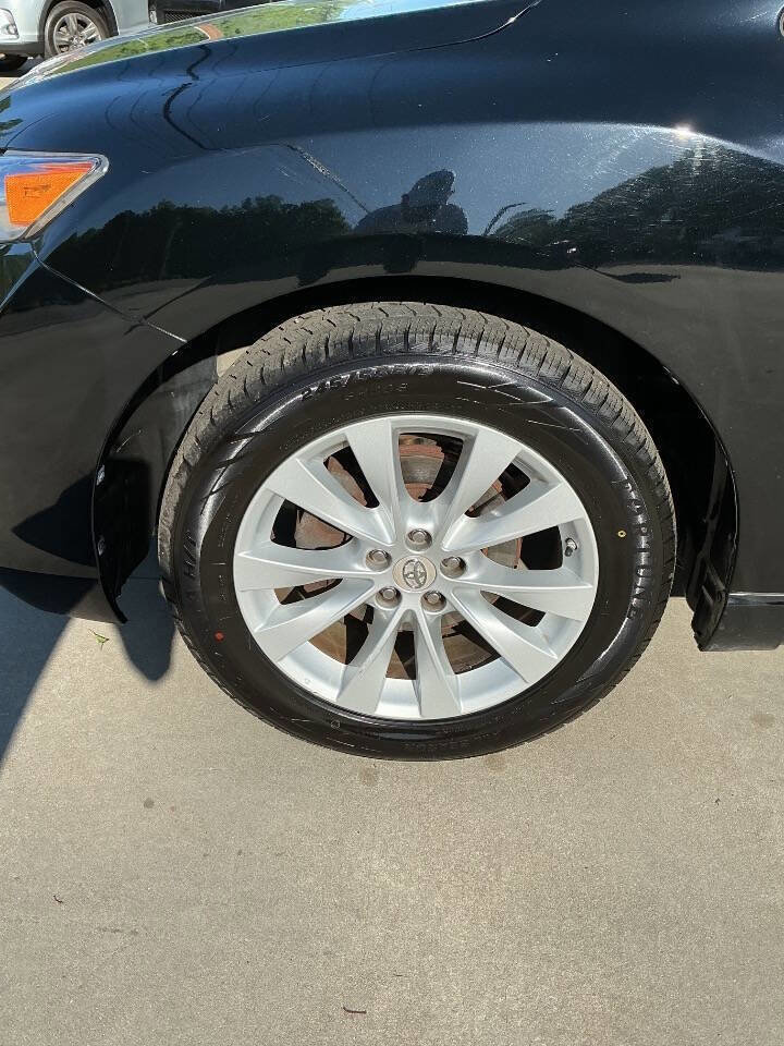 Used 2013 Toyota Venza LE FWD image 9