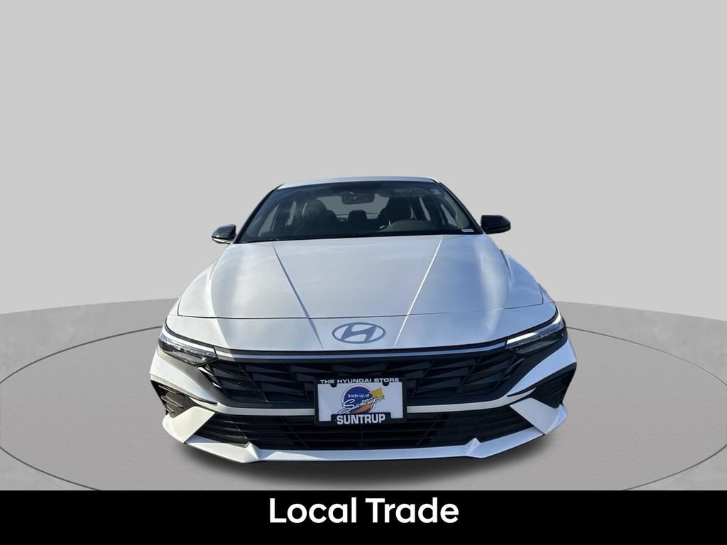 Used 2026 Hyundai Elantra Sport FWD image 10