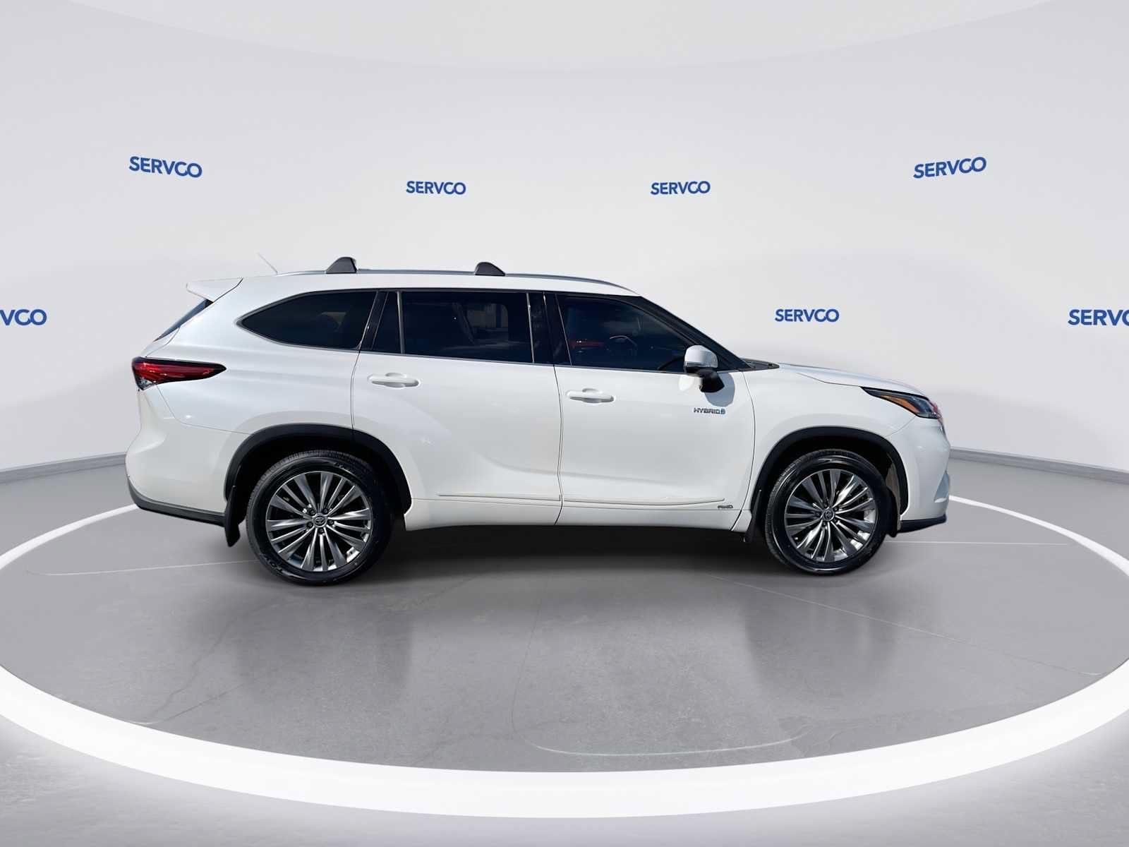 Used 2020 Toyota Highlander Platinum AWD/4WD image 9