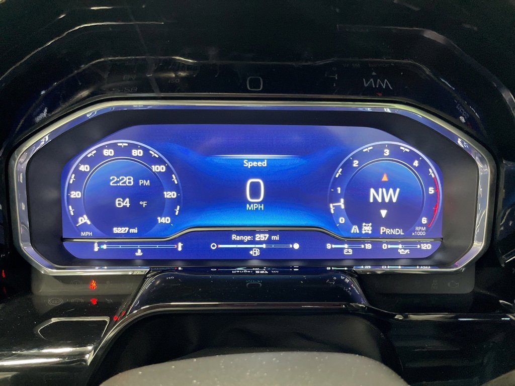 Used 2025 Chevrolet Silverado 2500 LT image 32