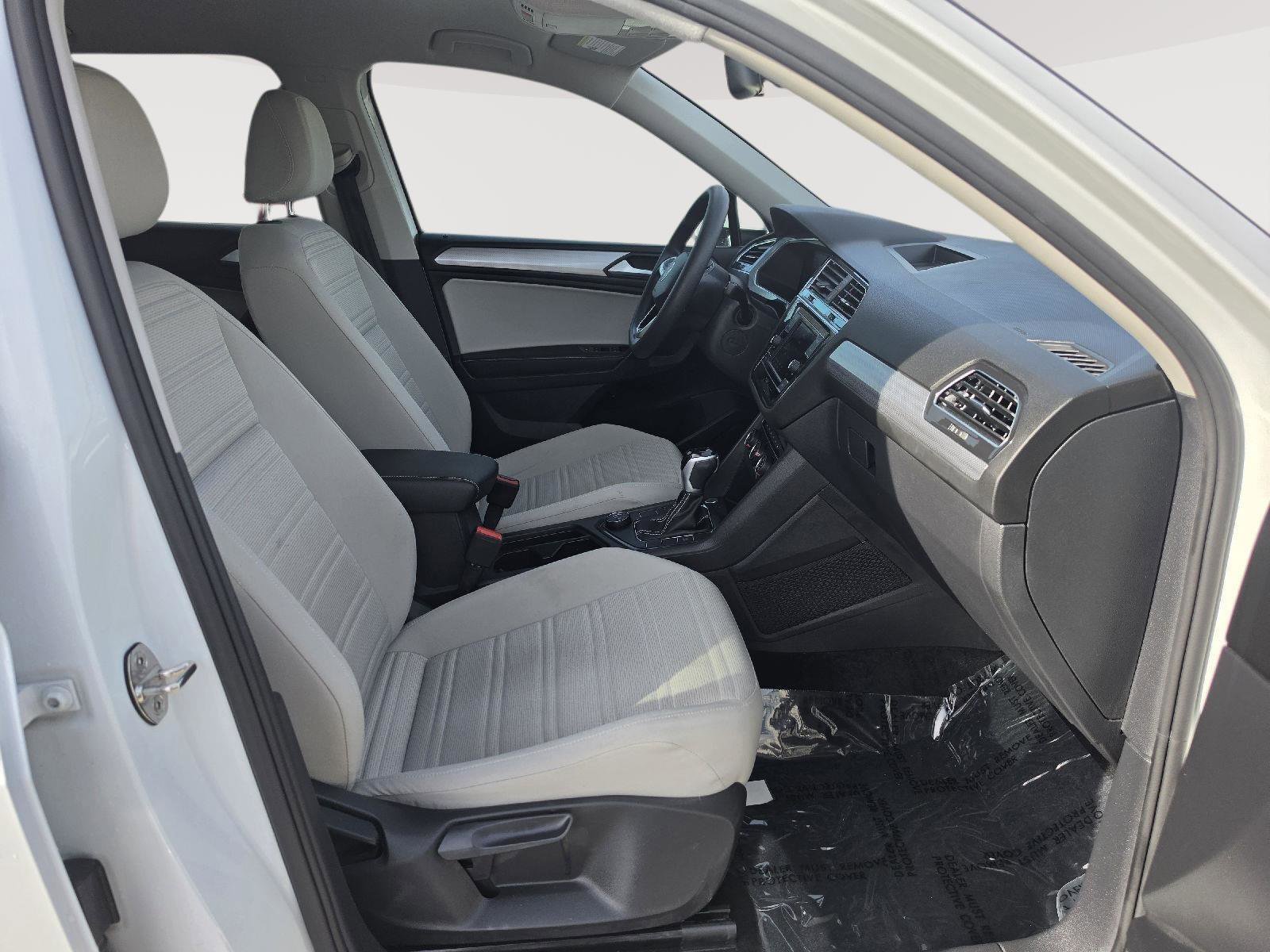 Used 2023 Volkswagen Tiguan S image 14