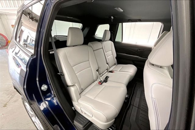 Certified 2024 Honda Passport EX-L image 19