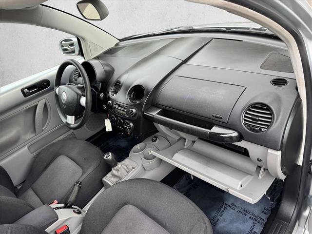 Used 2003 Volkswagen Beetle GLS FWD image 17