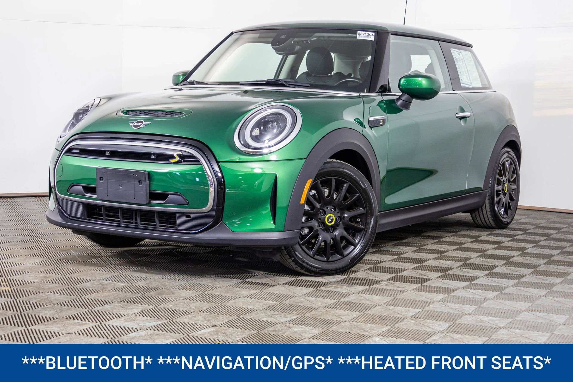 Used 2023 MINI Cooper SE image 2