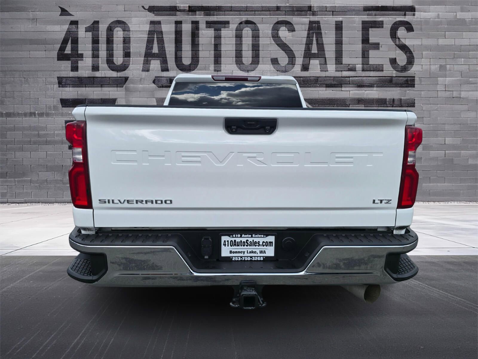 Used 2022 Chevrolet Silverado 3500 LTZ image 4
