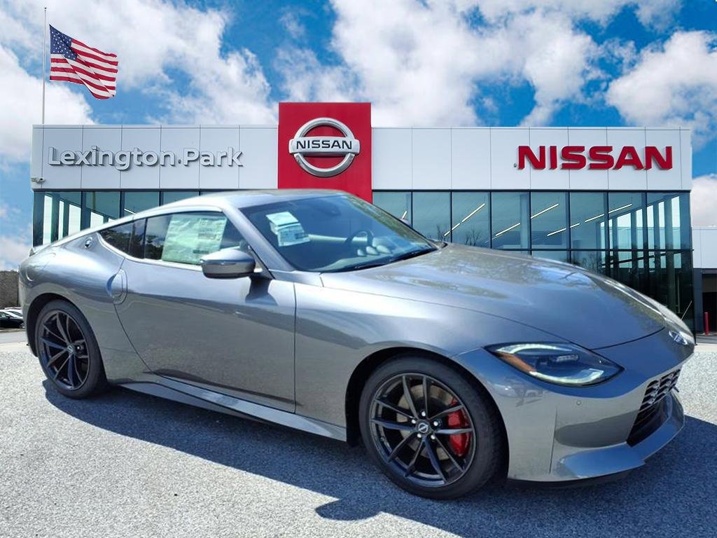 New 2025 Nissan Z Performance w/ Floor Mat Package