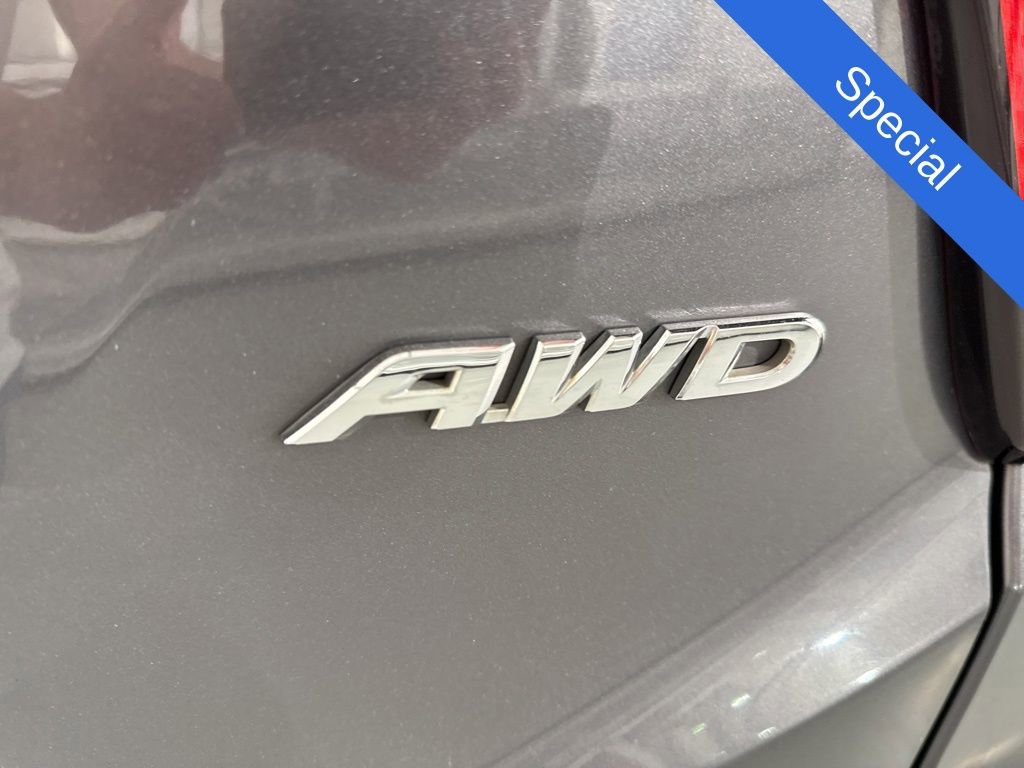 Used 2017 Honda HR-V EX image 9