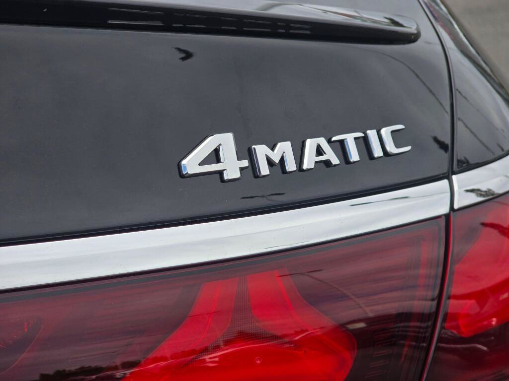 New 2026 Mercedes-Benz E 450 4MATIC Sedan image 32