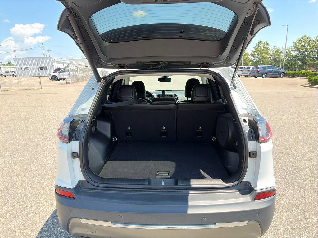 Used 2019 Jeep Cherokee Limited AWD/4WD image 24