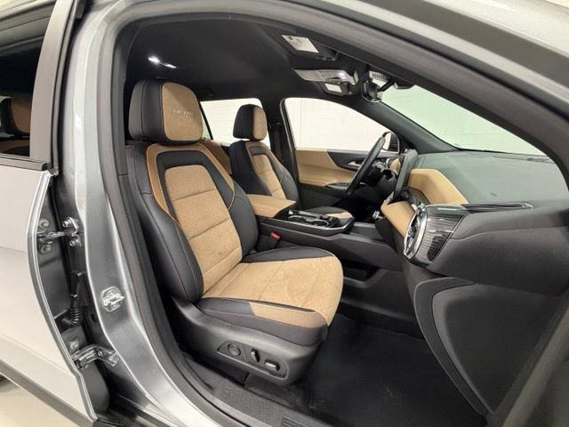 Certified 2025 Chevrolet Equinox ACTIV w/ Safety and Technology Package FWD image 26