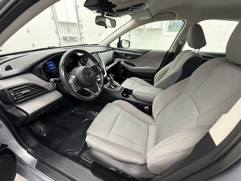Used 2024 Subaru Legacy Premium AWD/4WD image 9