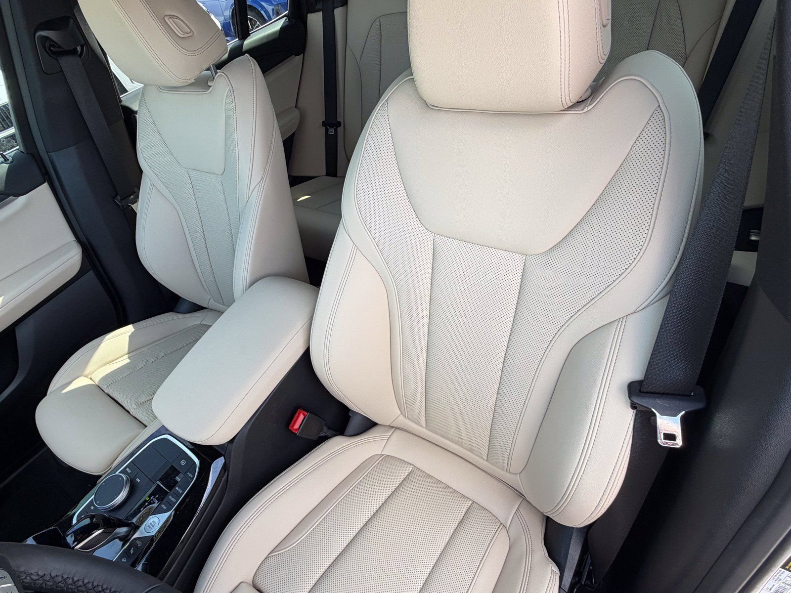 Certified 2023 BMW X3 sDrive30i w/ Premium Package RWD image 22