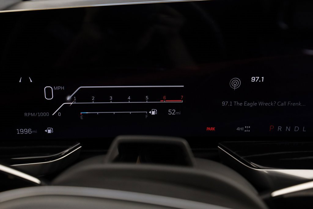 Used 2025 Cadillac Escalade ESV Sport w/ Touring Package image 38