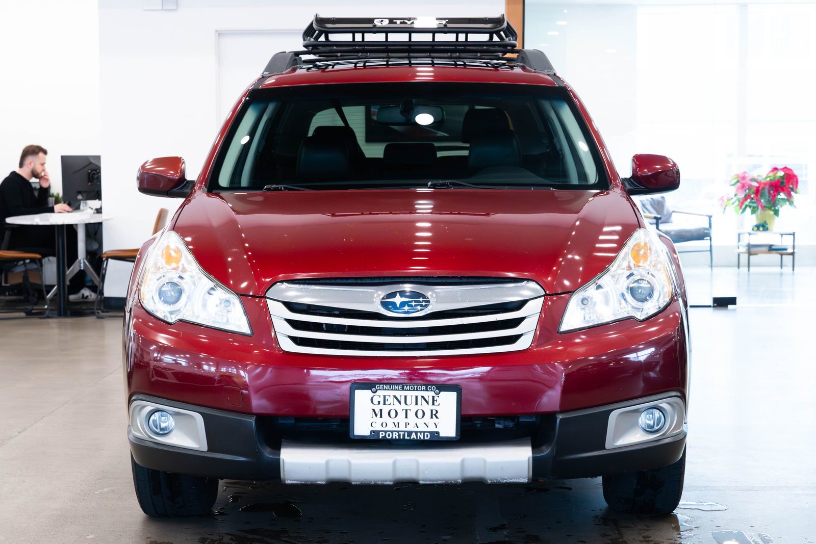 Used 2012 Subaru Outback 2.5i Limited w/ Moonroof Pkg image 2