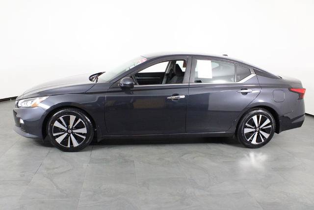 Certified 2022 Nissan Altima 2.5 SV FWD image 14