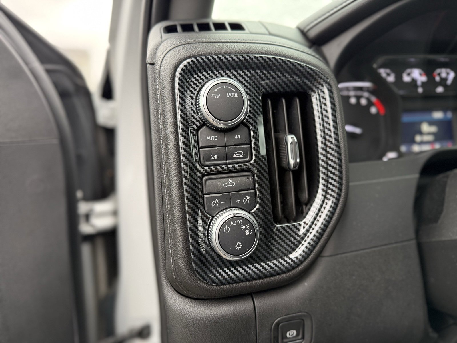 Used 2021 GMC Sierra 1500 SLE image 24