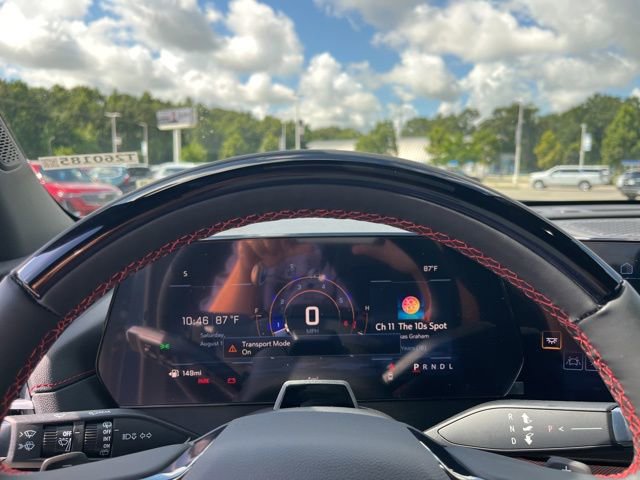 New 2026 Chevrolet Traverse RS w/ LPO, Floor Liner Package FWD image 24