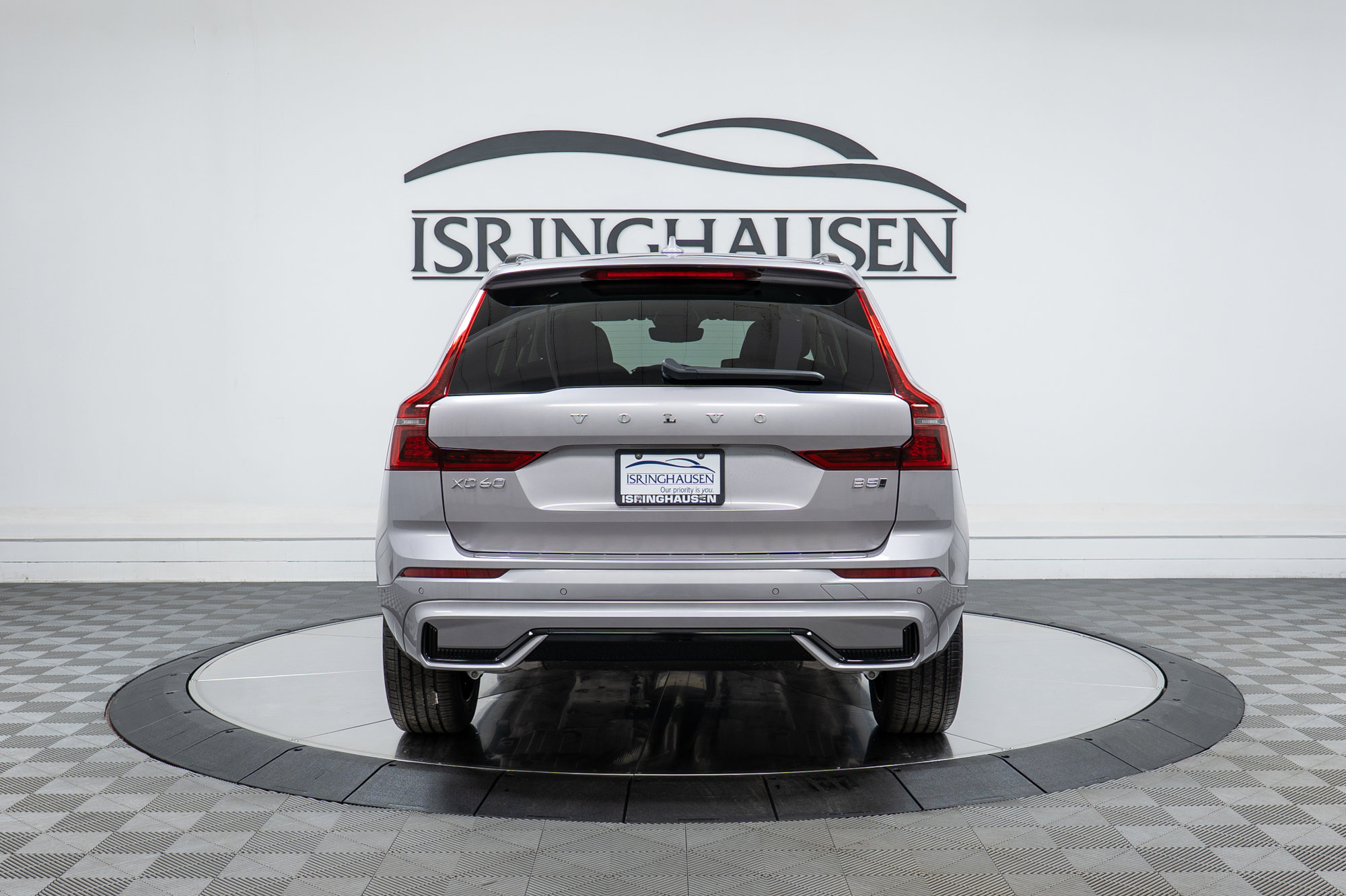 New 2026 Volvo XC60 B5 Plus w/ Protection Package Premier image 6