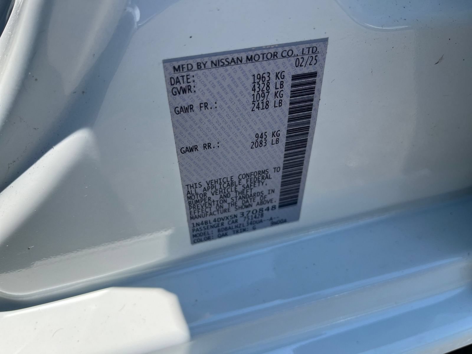 Used 2025 Nissan Altima 2.5 SV FWD image 29