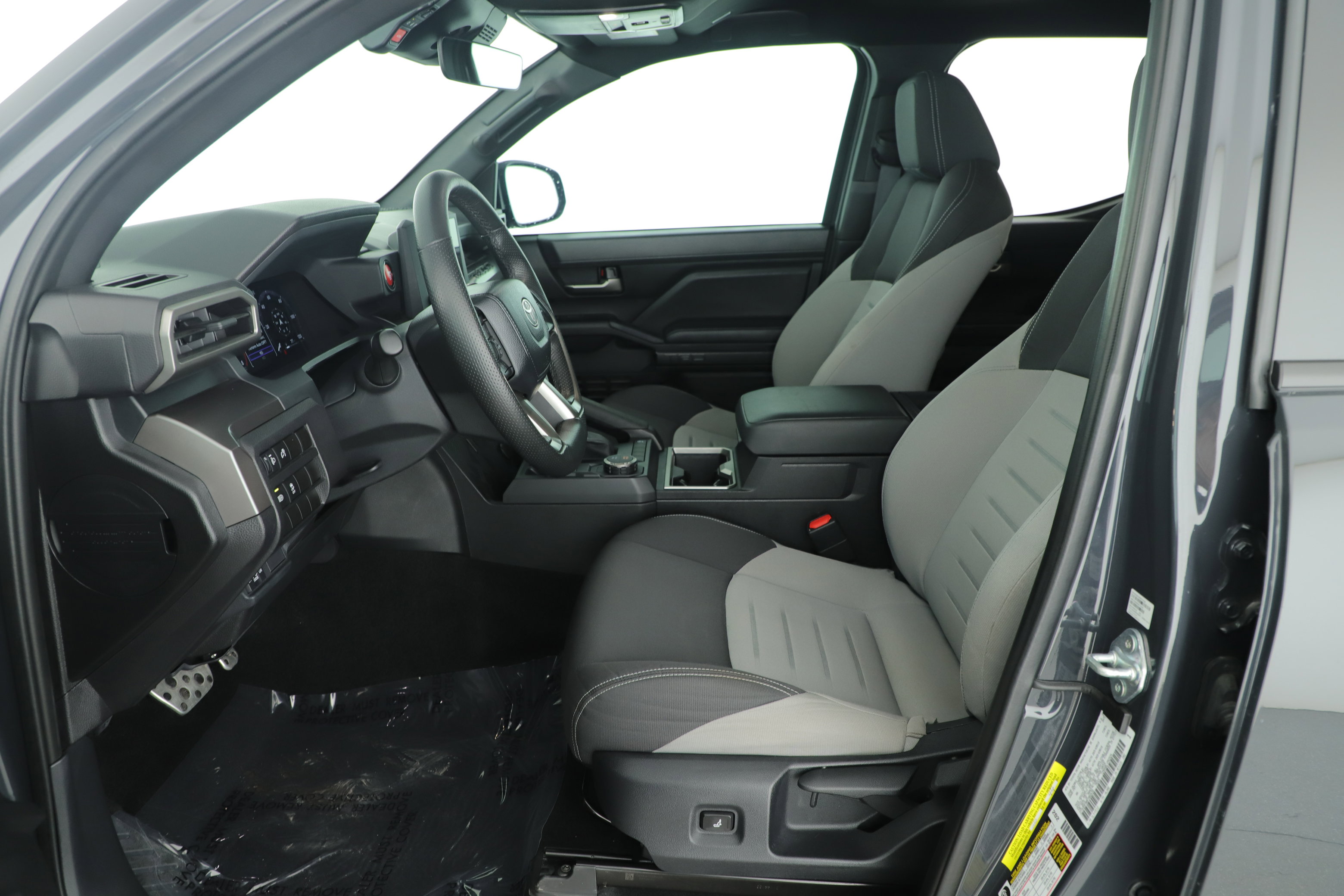 Used 2024 Toyota Tacoma TRD Sport image 13