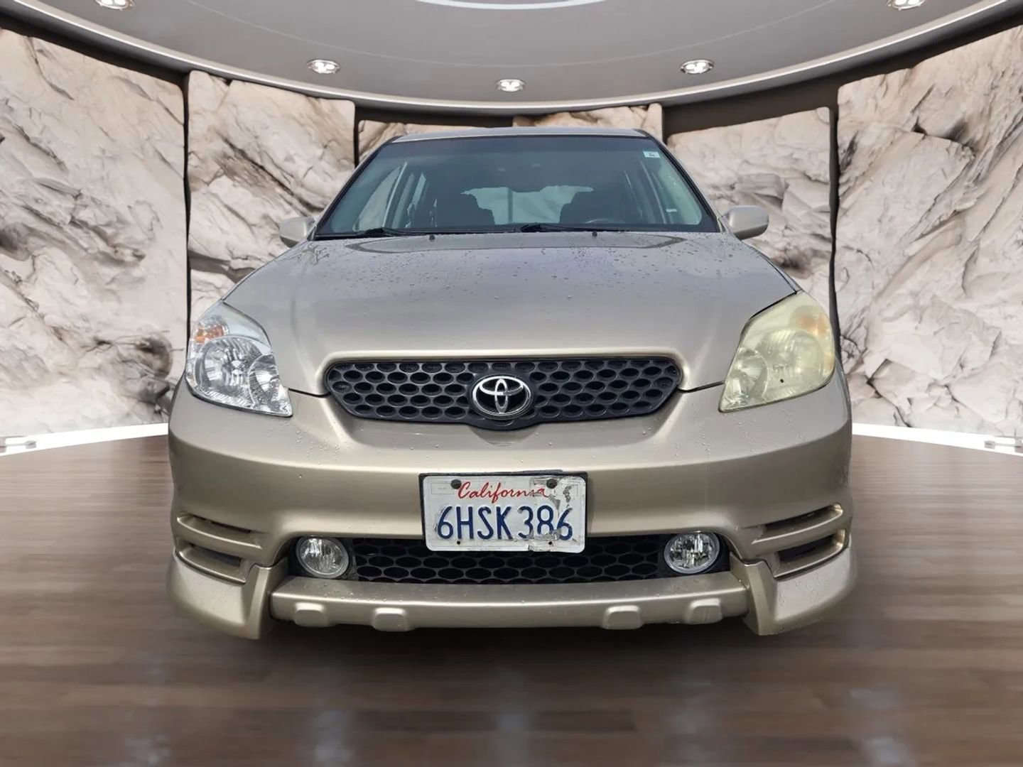 Used 2003 Toyota Matrix XR image 2