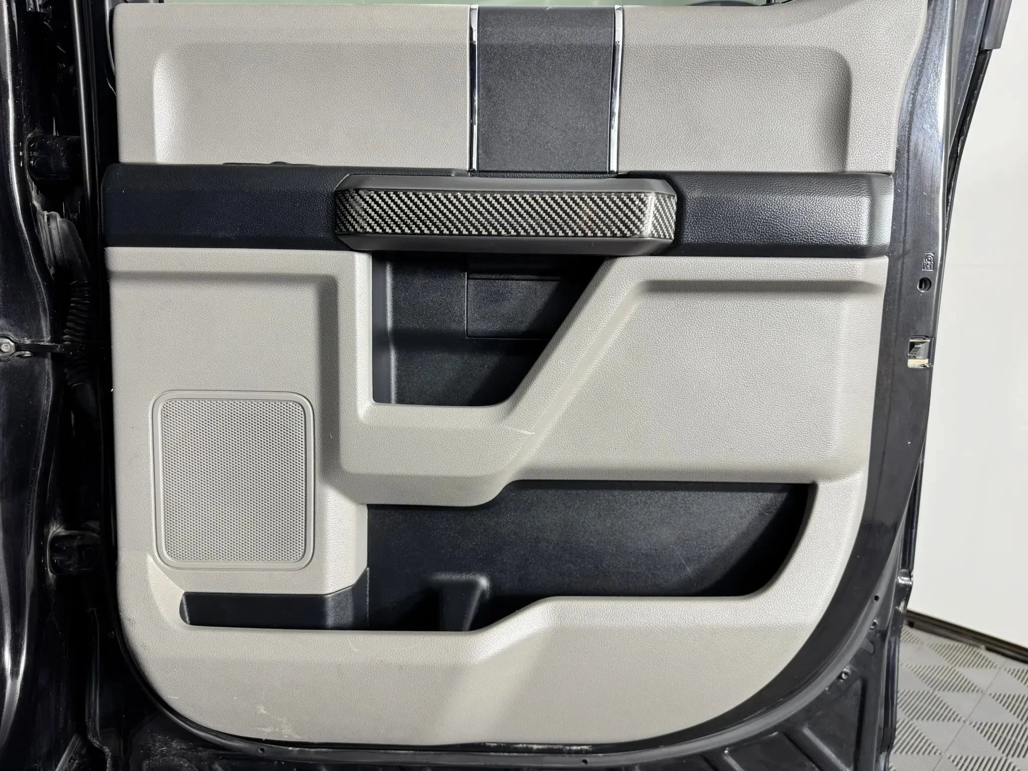 Used 2019 Ford F250 XLT w/ XLT Value Package AWD/4WD image 40
