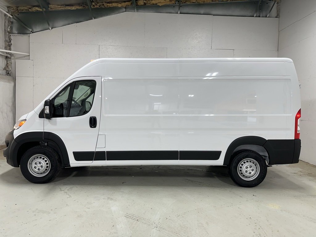 New 2024 RAM ProMaster 3500 w/ Convenience Group image 10