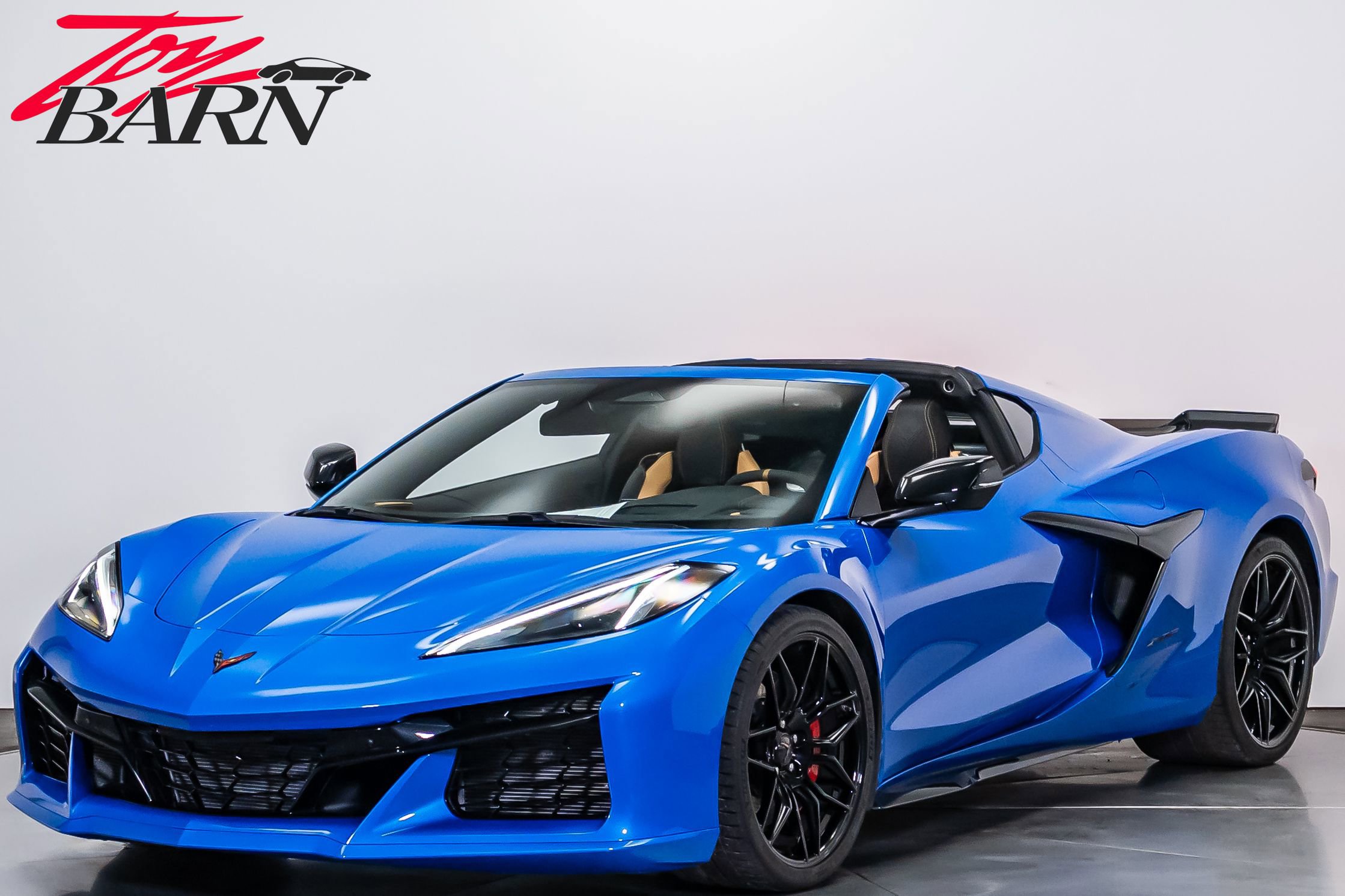 Used 2025 Chevrolet Corvette Z06 image 1